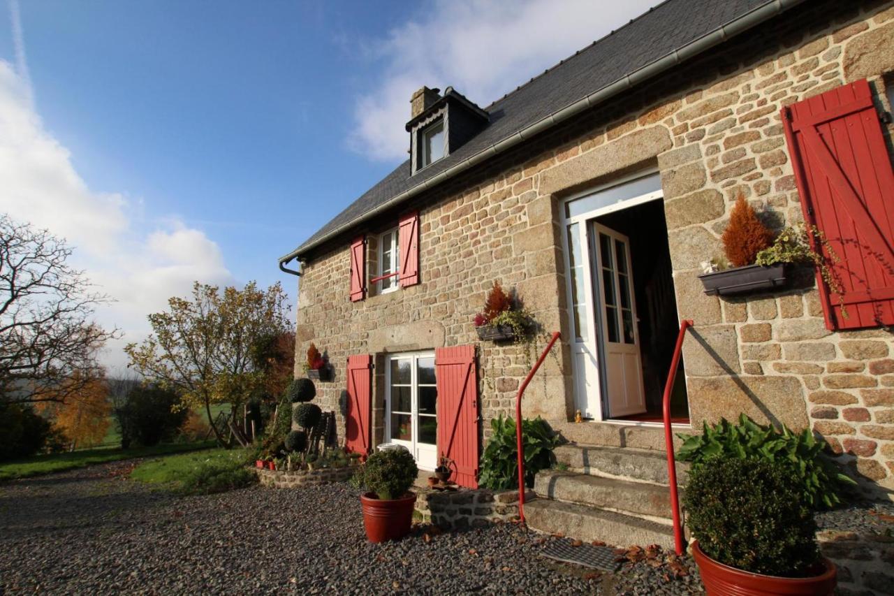 Chambre Les Anges proche Mont Saint-Michel, Maison d'hôtes l'Angevinière Esterno foto